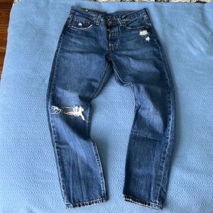 Levi’s 501 skinny jeans size 28